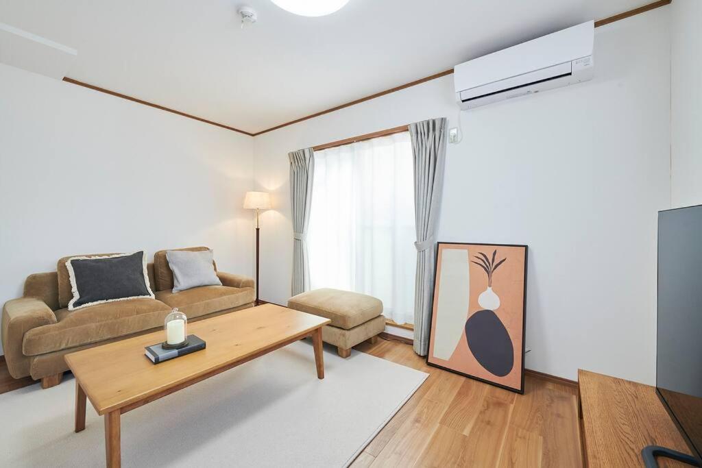 Ferienwohnung 上落合ハウス Kamiochiai House Präfektur Tokio Exterior foto